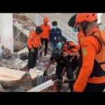 A Powerful Quake Struck While Families Slept At least 40 people killed after magnitude 7.7 earthquake in eastern Indonesia