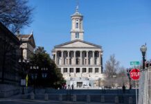 Horrifying Execution Fail Halts Tennessee Tennessee State Capitol building with columned facade