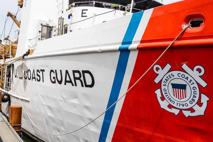 498768505 featured image U.S. Coast Guard ship docked at port.