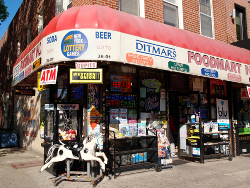 NYC Bodega Worker’s Blunt Message to Alvin Bragg